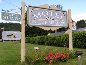 Motel in the Meadow Chester Vermont Lodging